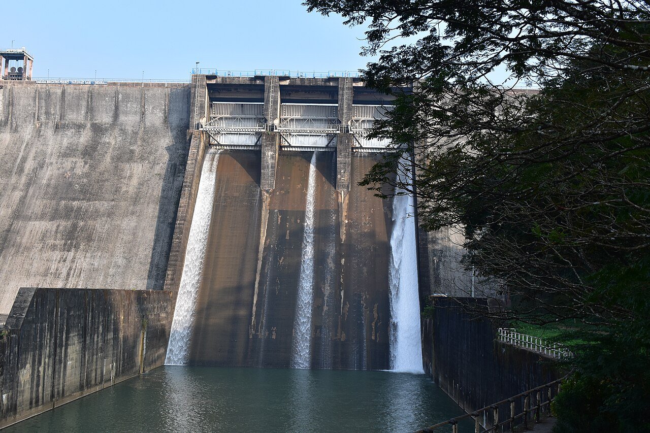 Thenmala Dam